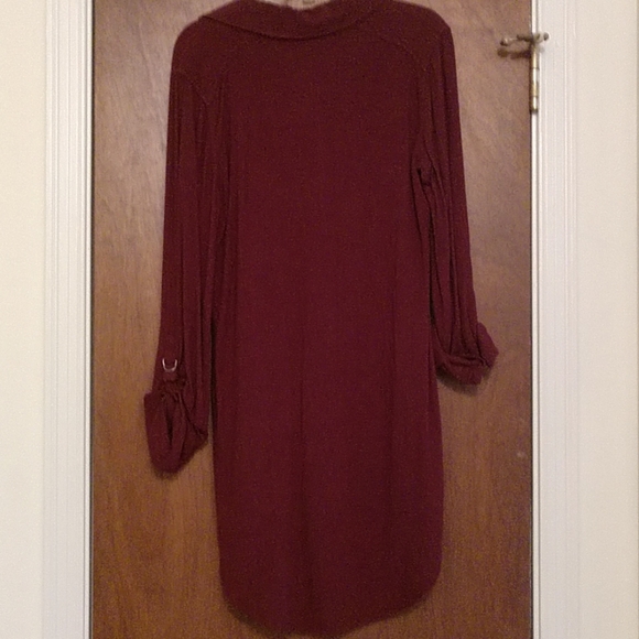 Maroon Long sleeve button up - Picture 6 of 6